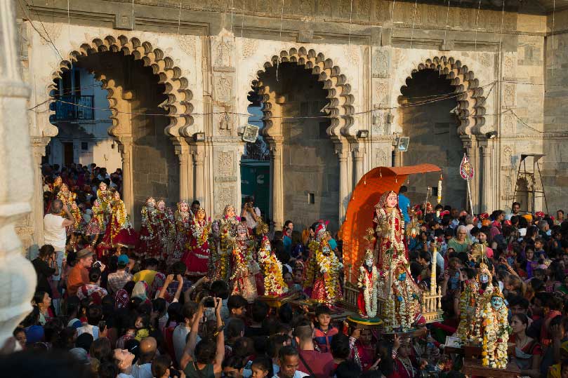 A guide to the pompous Gangaur Festival of Rajasthan