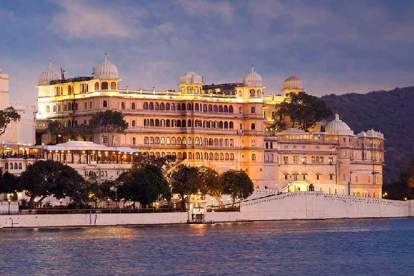 Grand Rajasthan Luxury Tour with Taj